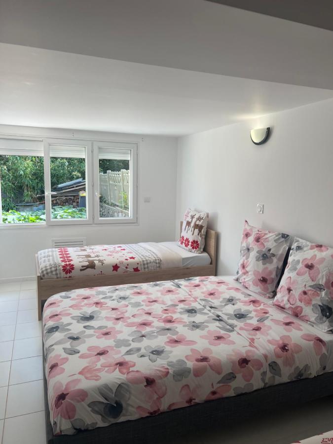 Chaudari Guest House Palaiseau Bagian luar foto